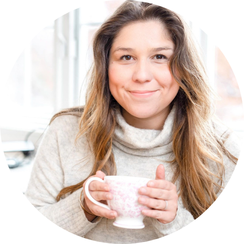 Dr. Melisa Arias-Valenzuela clinical psychologist specializing in eating disorders and perinatal mental health